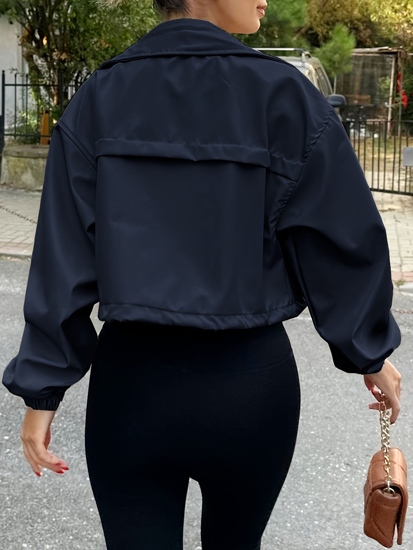 Women's Lightweight Cropped Jacket - Zip-Up Anorak Coat with Zippered Pockets, Structured Non-Stretch Fabric, Casual Outerwear for Everyday & Formal Events - Easy Care Machine Washable, Snap Button Closure, Spring Fashion, Ov